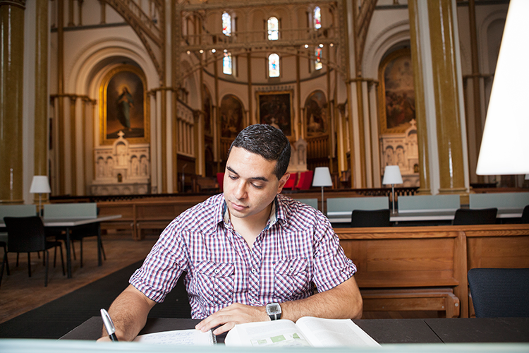 Student studying in the Grey Nuns Reading Room